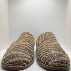 Lucky Brand Zebra Brazio Flats